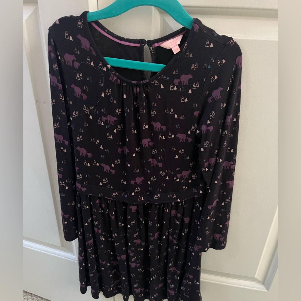 Long sleeved dress with cute polar bear print, age 6-7